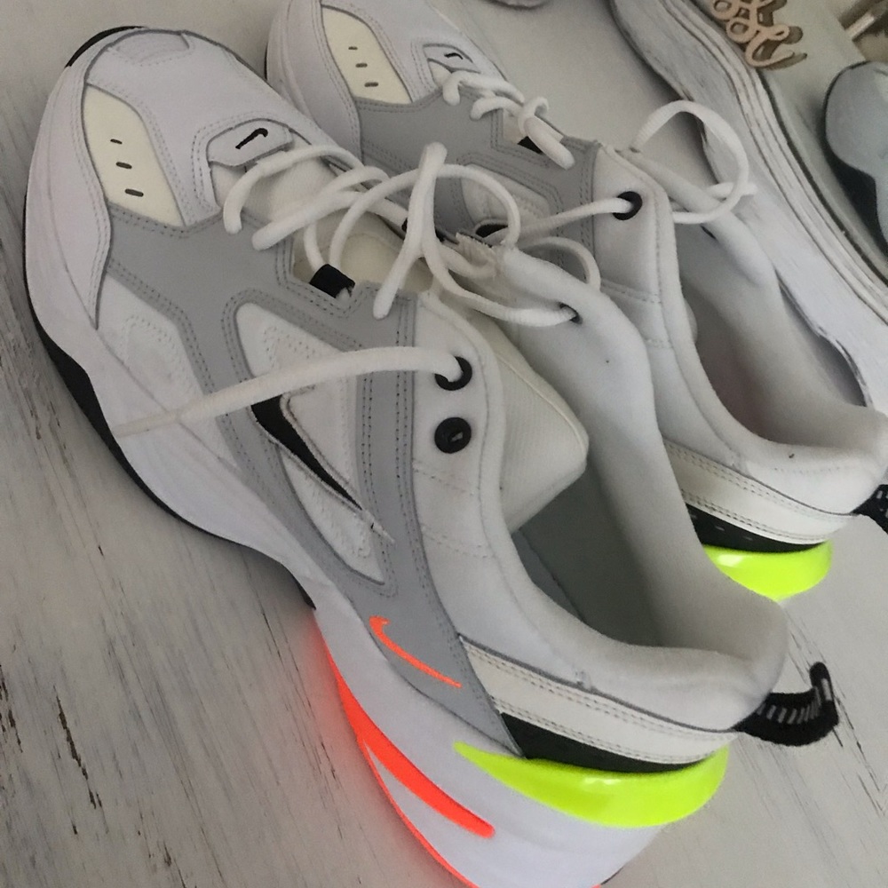 Nike M2K Tekno